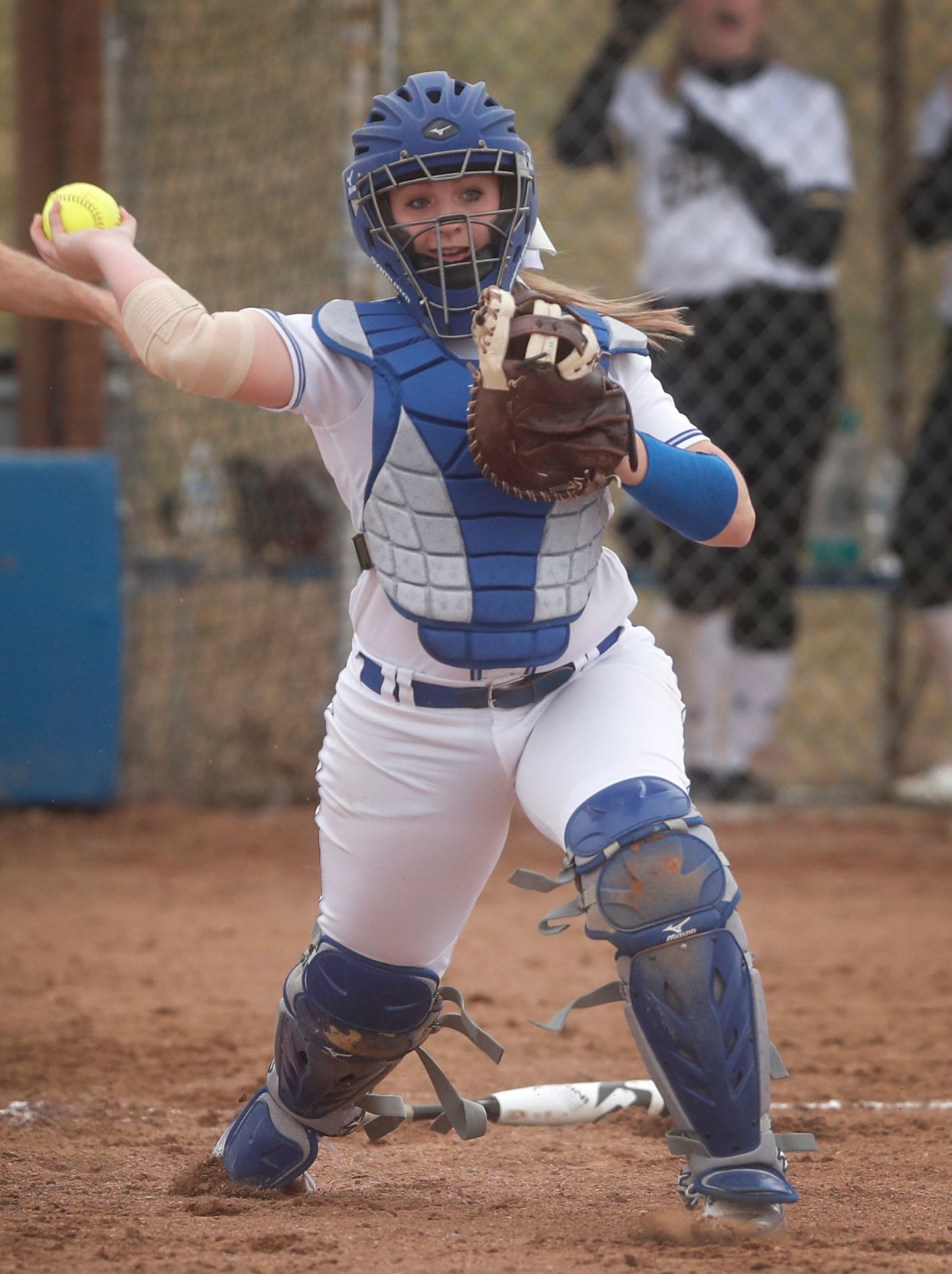 Billings West defeats Billings Skyview, 11-5.